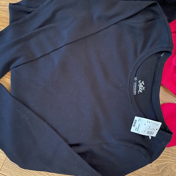 Girls sweaters/top - Picture 9 of 9